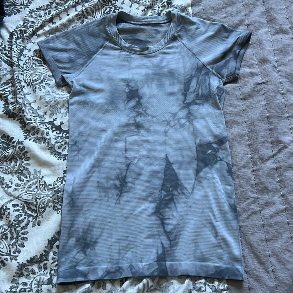 Lululemon Switfly Tech Short Sleeve